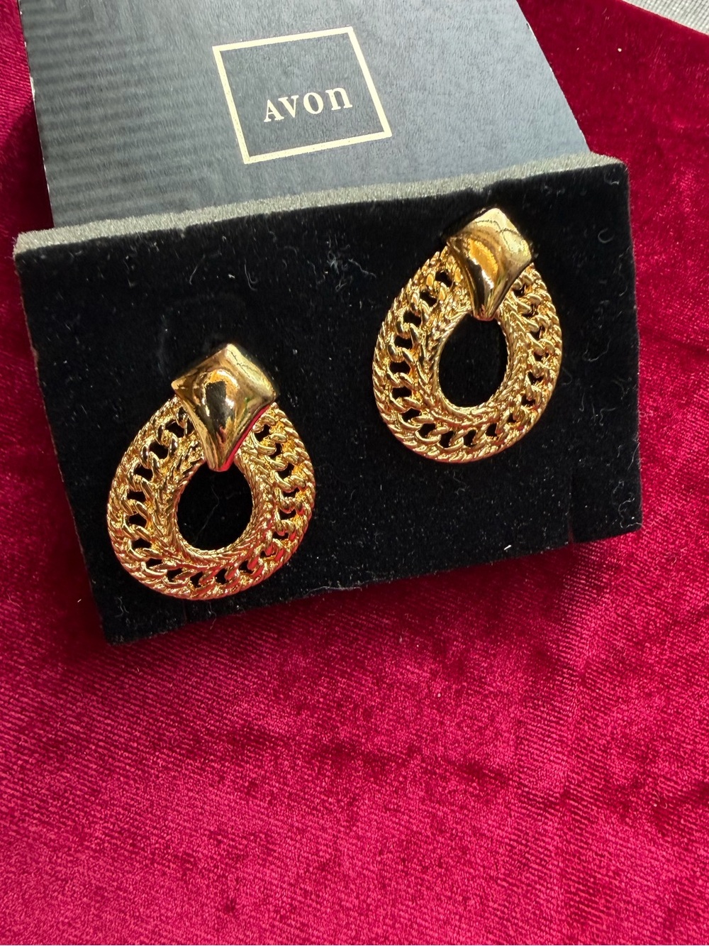 Vintage Avon Large Gold Tone Filigree Hoop Pierced Earrings